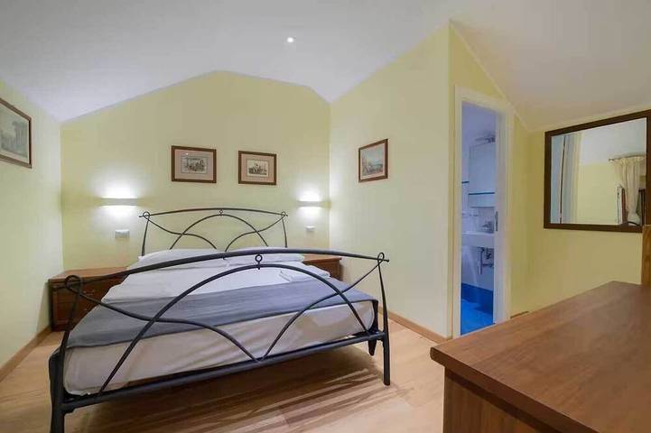 Villa voor 29 personen, with tuin and balkon as well as whirlpool in Ravello
