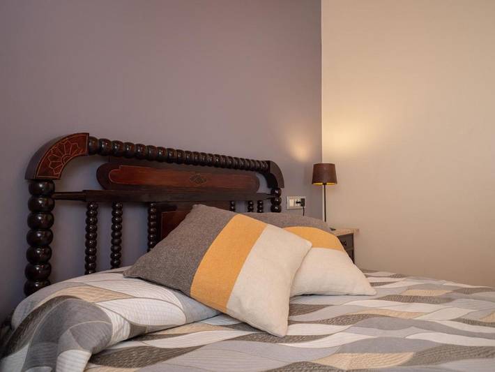 Casa rural para 2 personas, con balcón y vistas además de vistas al lago y jardín en La Ribagorza - 4