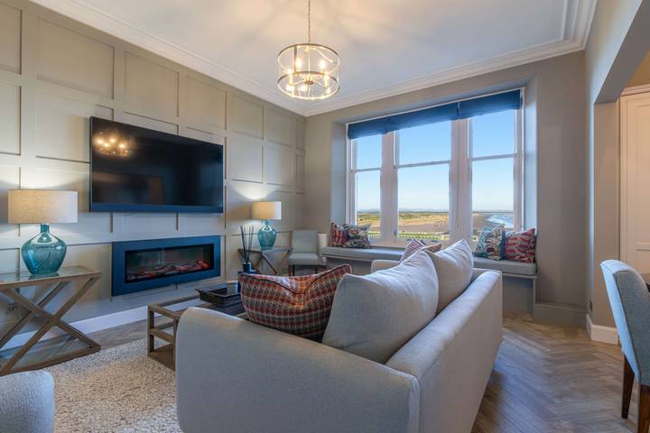 Entire apartment, 20 Golf Place, St Andrews in St Andrews, Fife region