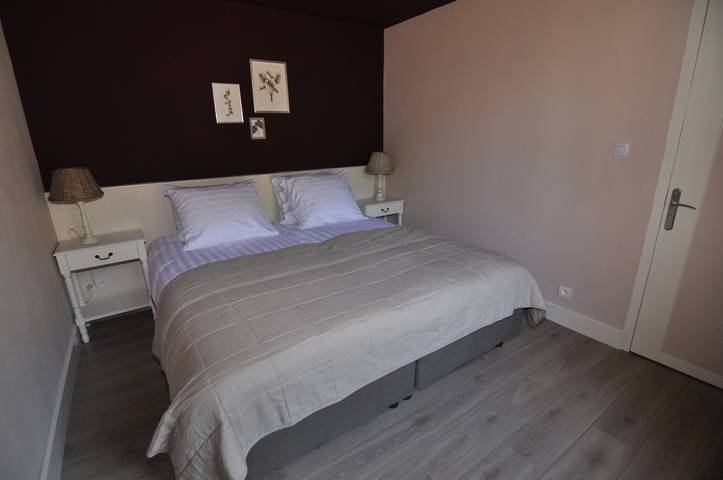 Geheel appartement, Vie la Vie gîte Voltaire in La Vôge-les-Bains, Épinal en omgeving