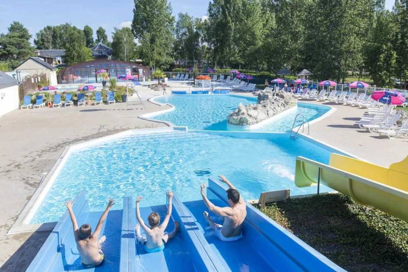 Camping - Funpass inclus - Parc aquatique - eeaih0 in Onzain, Région de Blois