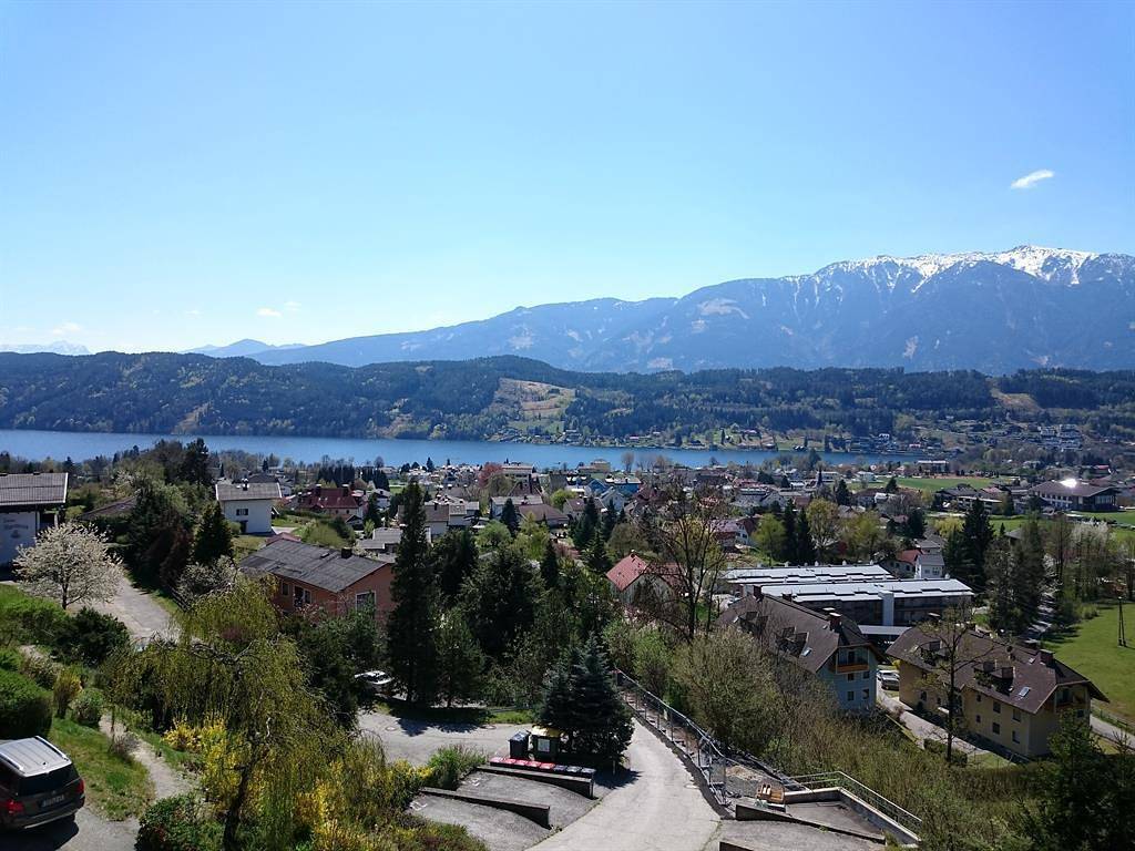 Ganze Ferienwohnung, Appartement/Fewo, Balkon, Pool, Seeblick in Seeboden, Oberkärnten