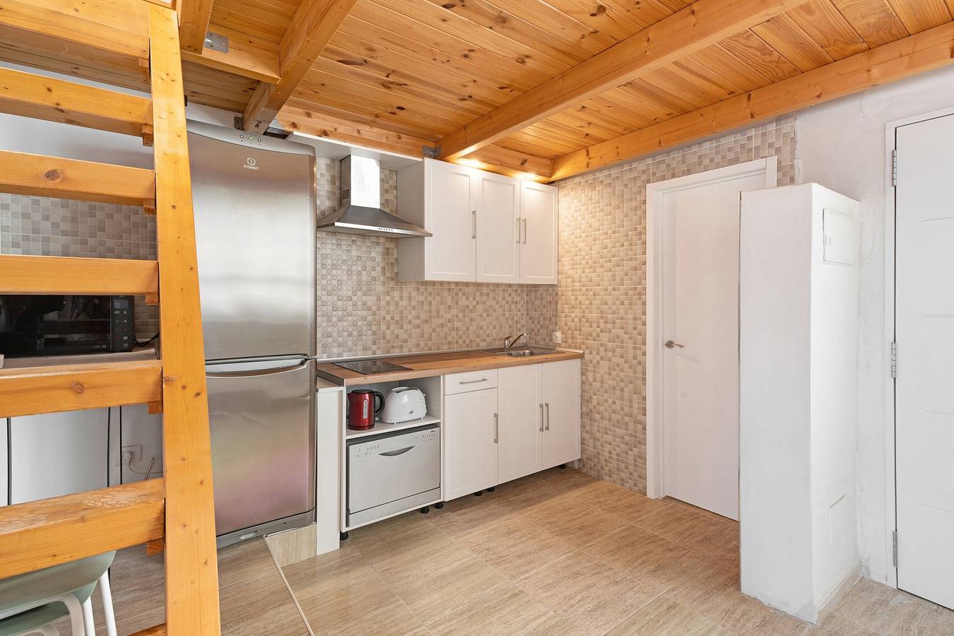 Apartamento entero, Apartamento de vacaciones 'Torviscas Endless Summer' con vistas al mar, piscina compartida y Wi-Fi in San Eugenio Alto, Adeje