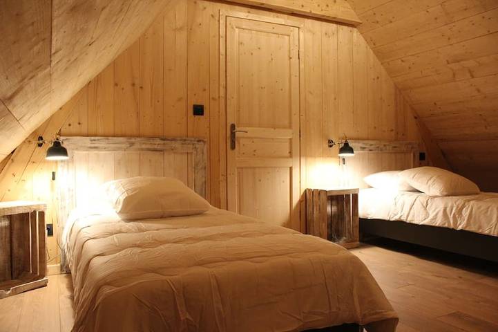 Chalet \"Le Pradou\" Neubau, kostenloses Wlan, Heizung inklusive in Murol, Regionaler Naturpark Volcans d'Auvergne