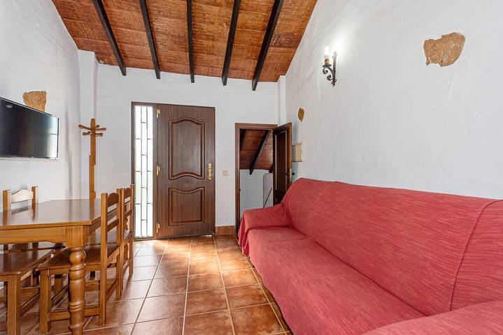 Casa rural para 8 personas, con jardín y vistas al lago, Se admiten mascotas en Almogía - 4