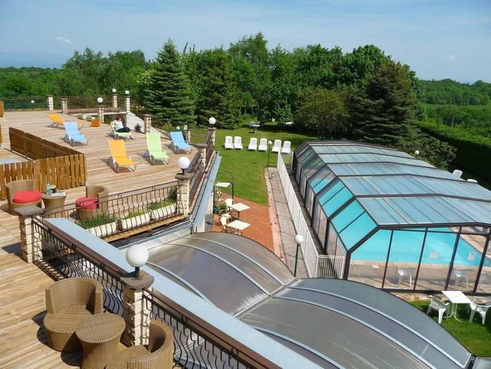 Hôtel pour 4 personnes, avec piscine et jardin à Volvic - 3