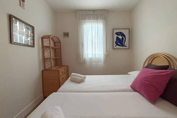 Appartement entier, Penthouse in front of the sea - Playa Usil - 2 terraces in La Playuca (Miengo), Miengo