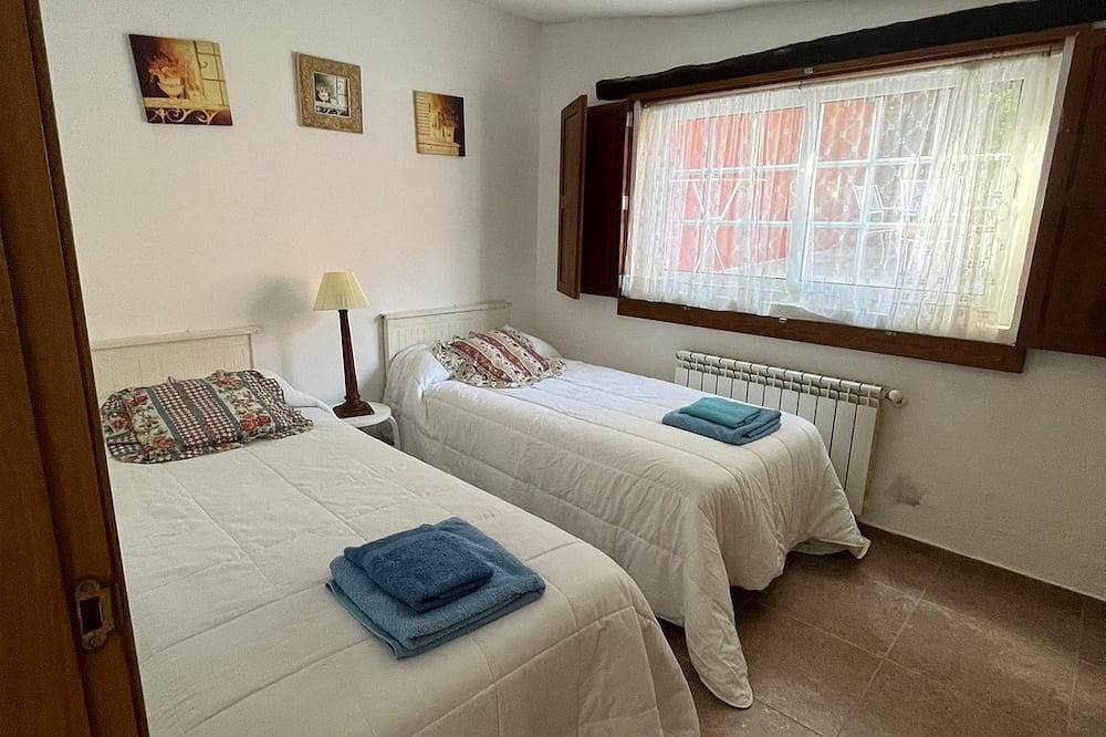 Casa Romeo Gehäuse in typisch galicischer Architektur in Brión, La Coruña Provinz