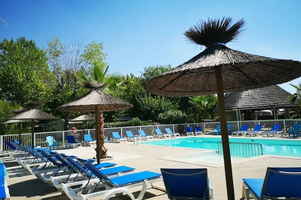 Camping 4 étoiles - Piscine - ccbahdf in Lansargues, Côte d'Améthyste