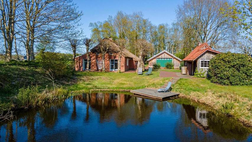 Ferienhaus für 6 Personen, mit Terrasse und Garten sowie Sauna und Ausblick