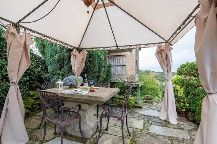 Chalet para 12 personas, con jardín en Galicia - 2