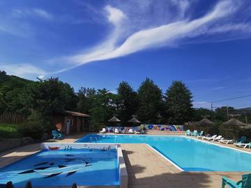 Chalet pour 4 Personnes dans Vion, Région de Tournon-sur-Rhône, Photo 2