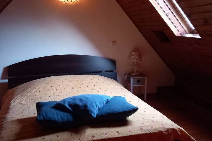 Gîte pour 2 personnes, avec jardin dans Plage Pors Carn - 2