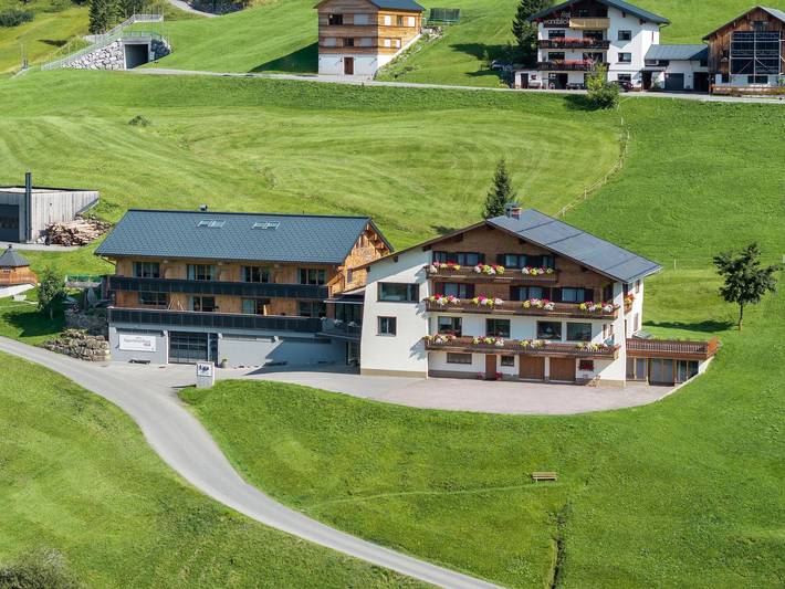 Hotel für 6 Personen, mit Balkon und Terrasse sowie Garten und Sauna in Damüls