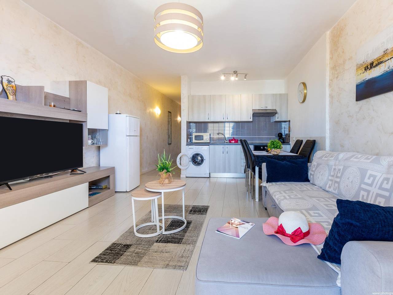 Entire holiday apartment, 604 Marina Palace Pool and Terrace in Playa Paraíso, Adeje