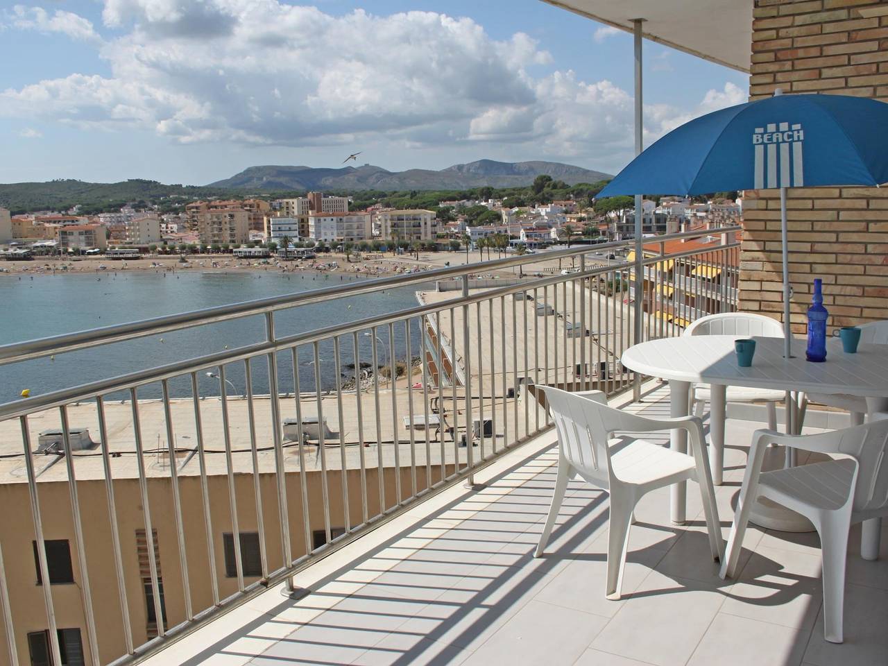 Ganze Ferienwohnung, Wohnung mit Meerblick in Riells.Hutg058755 in l'Escala, Oberampurien