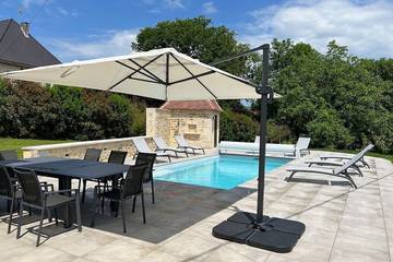 Maison d’hôte pour 8 personnes, avec jacuzzi et jardin à Thégra