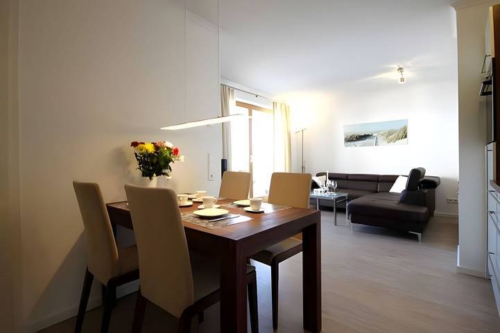 Ganze Wohnung, Villa Sanddorn We 06 mit Balkon und seitlichem Meerblick in Börgerende in Börgerende, Börgerende-Rethwisch