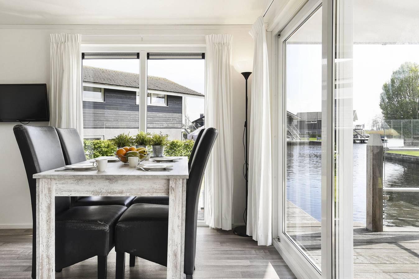 Landal Waterpark Sneekermeer — 2-4-persoons chalet in Friesland