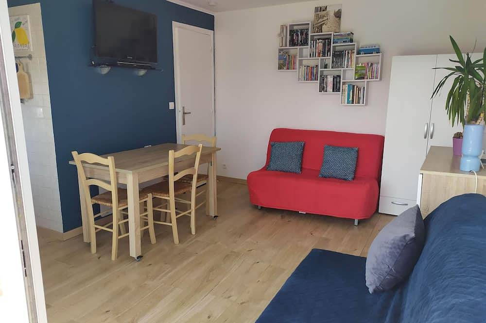 Appartement entier, Studio 2* Ste-Cécile proche plage + wifi in Sainte Cécile Plage, Camiers