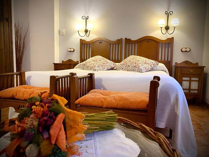 Hôtel pour 2 personnes, avec vue à Albarracín - 2