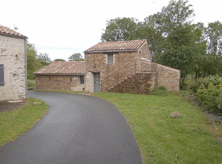 Gîte pour 5 personnes, avec jardin