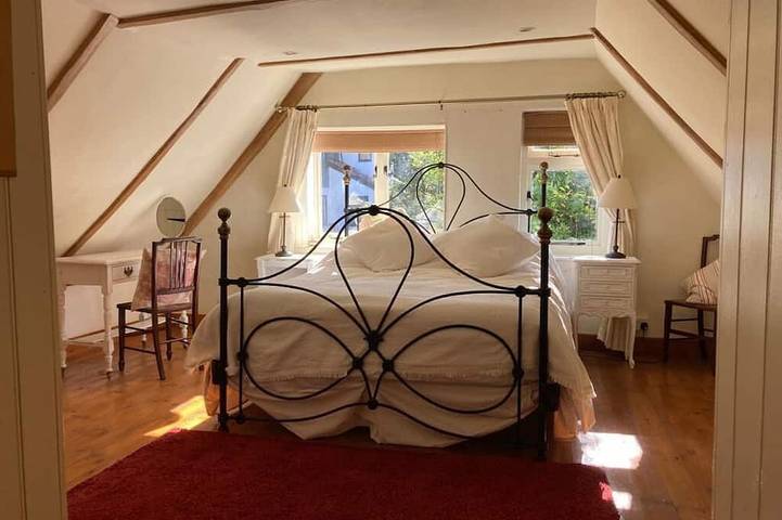 Beautiful period fisherman's cottage in Mersea Island, Colchester