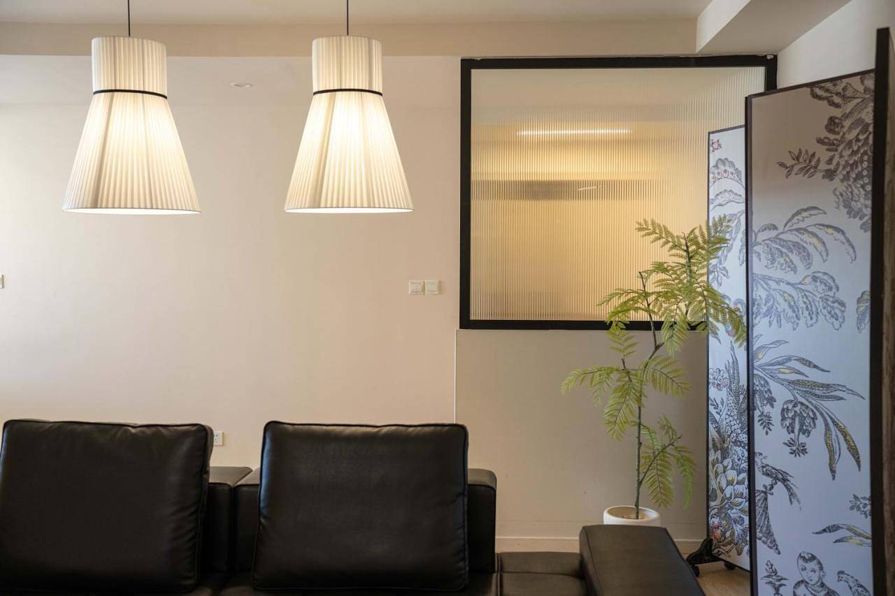 Entire apartment, Molly Homestay - walk to Yu Garden and the Bund 3bedrooms 1study 2 bathrooms elevator apartment in Shanghai, China