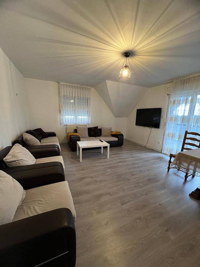 Gîte pour 6 personnes, avec Balcon et Vue à Fortschwihr