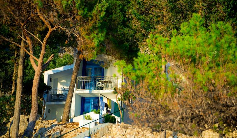 Apartament wakacyjny dla 3 osób, z balkon/ taras w Drašnice