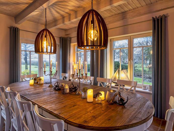 Ferienhaus für 13 Personen, mit Terrasse und Garten sowie Sauna und Ausblick in Warwerort