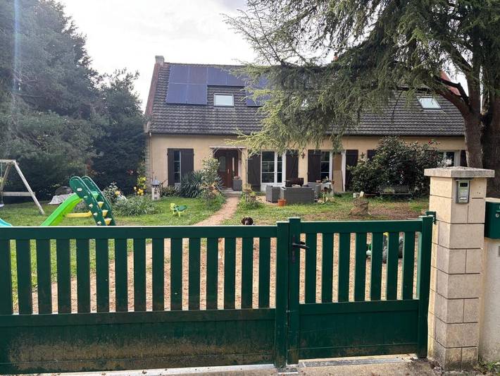 Gîte pour 4 personnes, avec terrasse ainsi que vue et jardin, animaux acceptés à Nouzilly - 2
