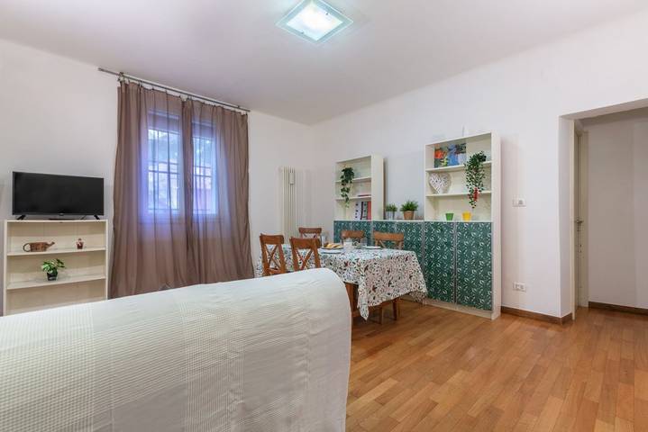 Appartamento intero, Guesthost - Cozy Apt. near Margherita Gardens! in Bologna, Provincia di Bologna