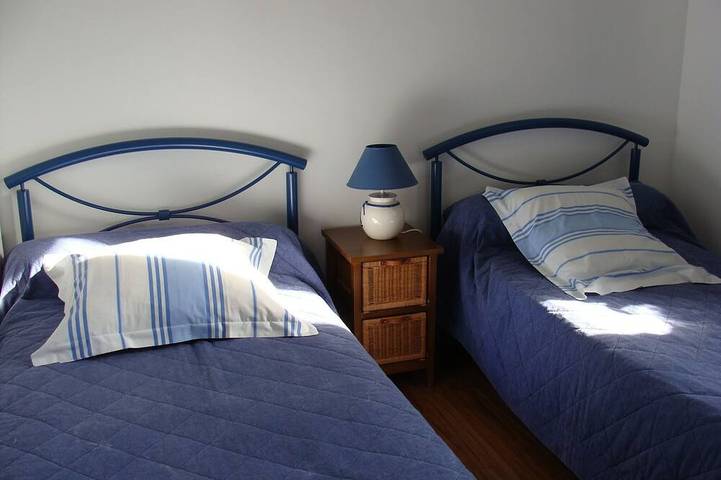 Gîte pour 4 personnes, avec jardin et piscine à Sibiril - 3