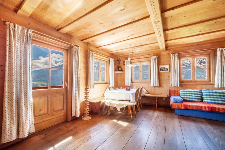 Ganze Wohnung, Ferienwohnung Seeblick" mit Seeblick, privater Terrasse und eigenem Garten in St. Pankraz, Ortleralpen