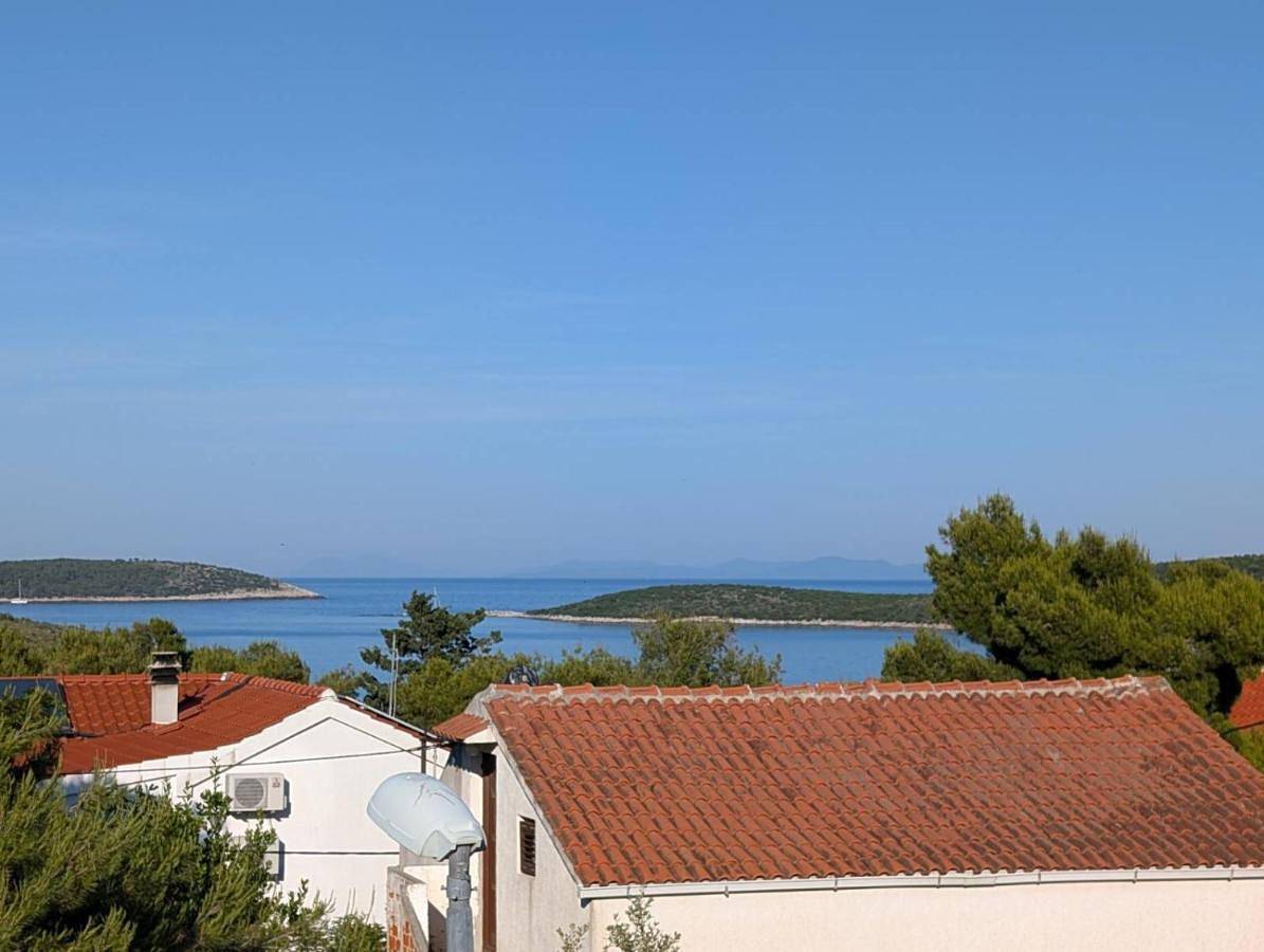 Deluxe Double Room with Balcony and Sea View in Rukavac, Split-Dalmatie