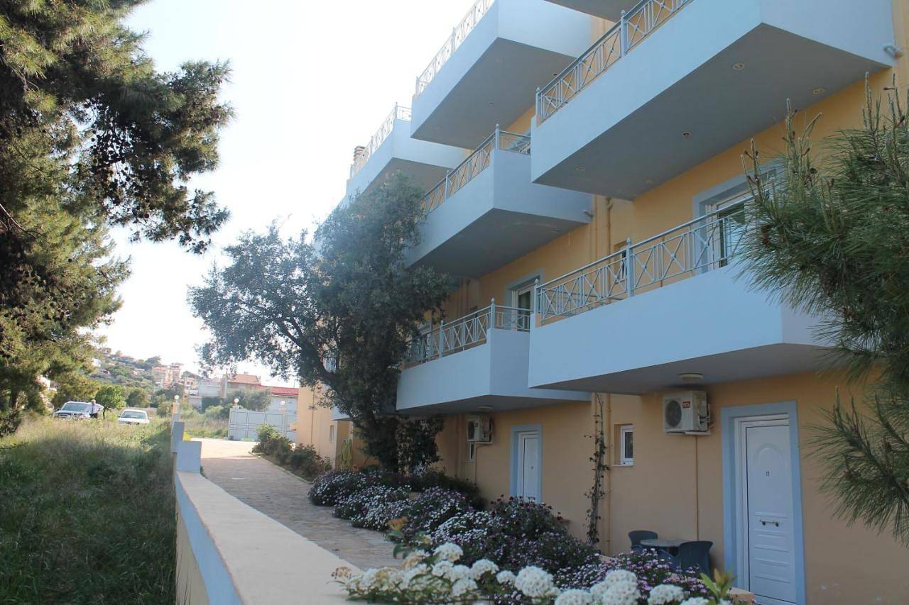 Peri's Hotel in Artemi, Côte est de la région de l'Attique