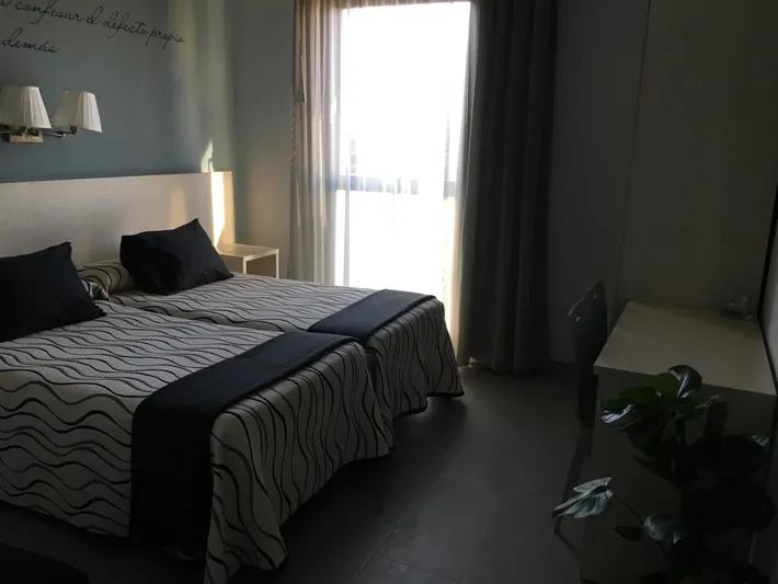 Hotel for 1 people - 1