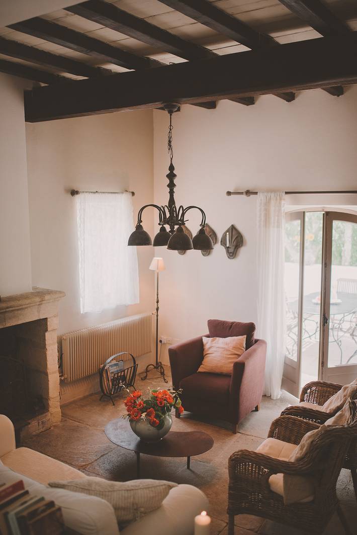 Gîte pour 6 personnes, avec sauna et piscine, adapté aux familles à Arpaillargues-et-Aureillac - 4