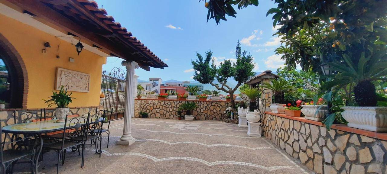 Buonocore Rooms in Santa Maria la Carità, Napoli e dintorni