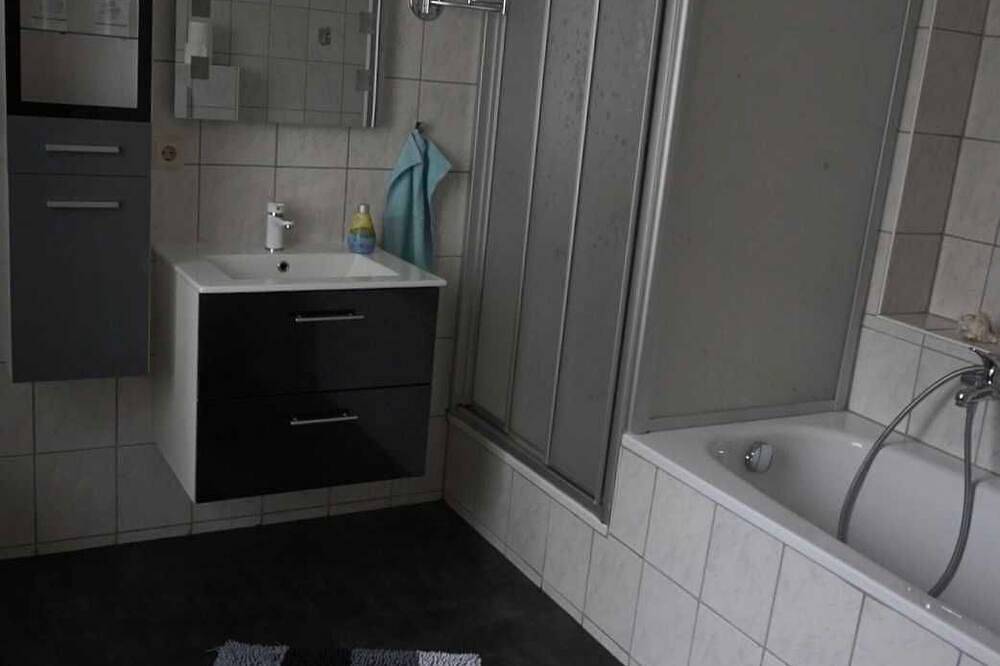 Ganze Wohnung, Ferienwohnung Sporn, Deutschland in Hemfurth-Edersee, Edertal
