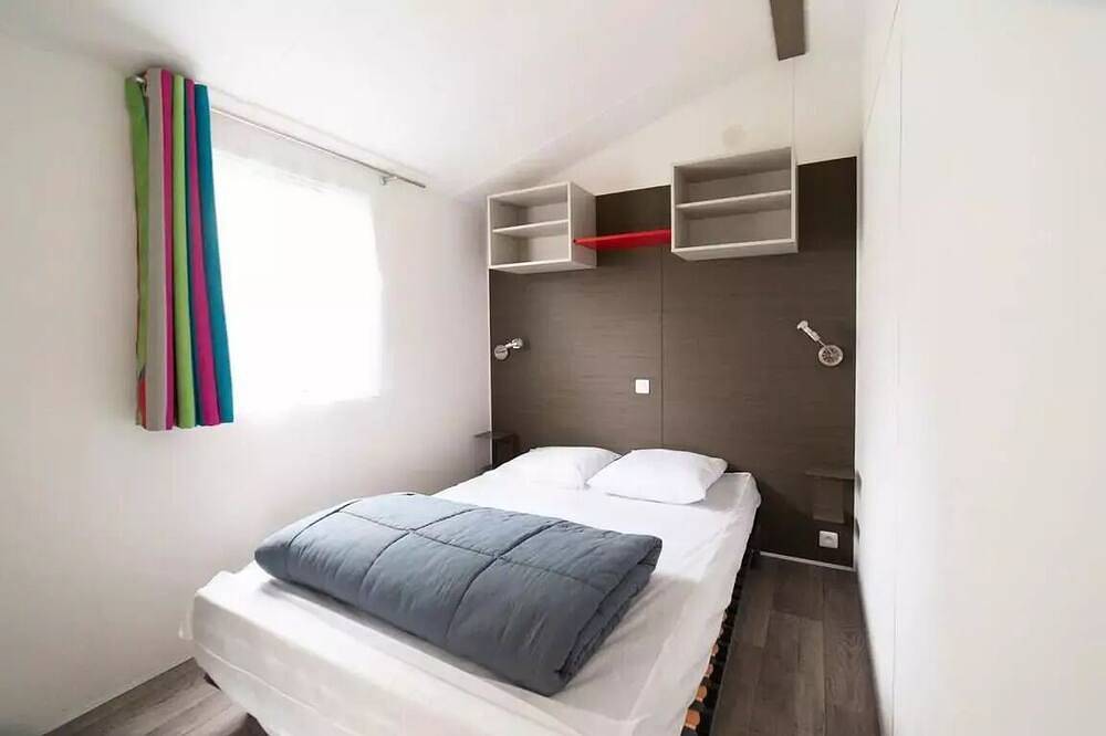 Mobil-home - 40m²  - 3 chambres - Terrasse - 6 personnes in Bénodet, Région de Quimper