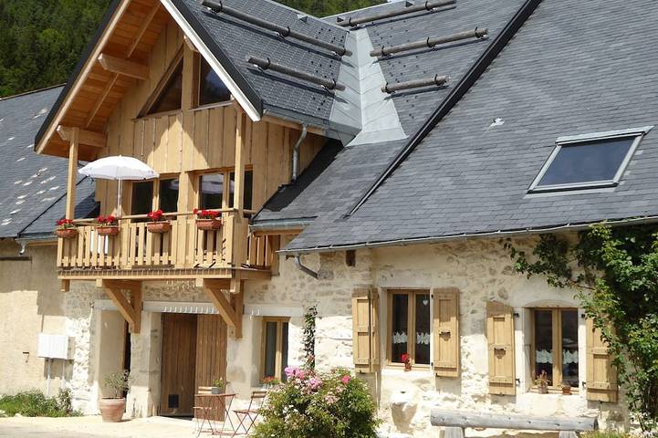 Maison d’hôte pour 2 personnes, avec jardin dans Parc naturel régional du Vercors
