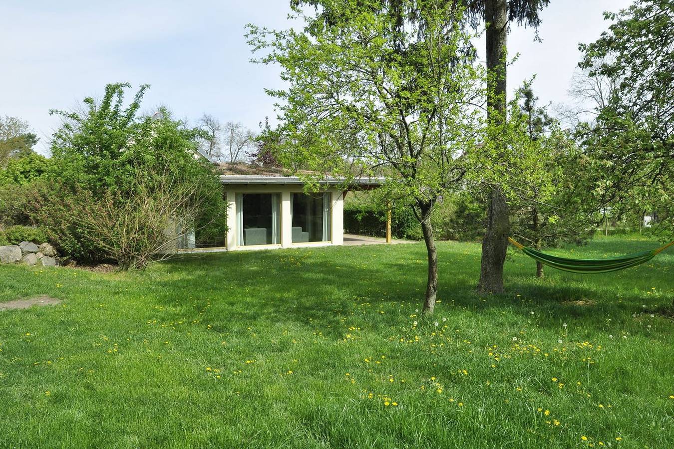 Lindenhaus mit 62 m² auf 2 Ebenen für 4+1 Pers., 1 Schlafzimmer, 1 Schlafgalerie in Görzig, Rietz-Neuendorf