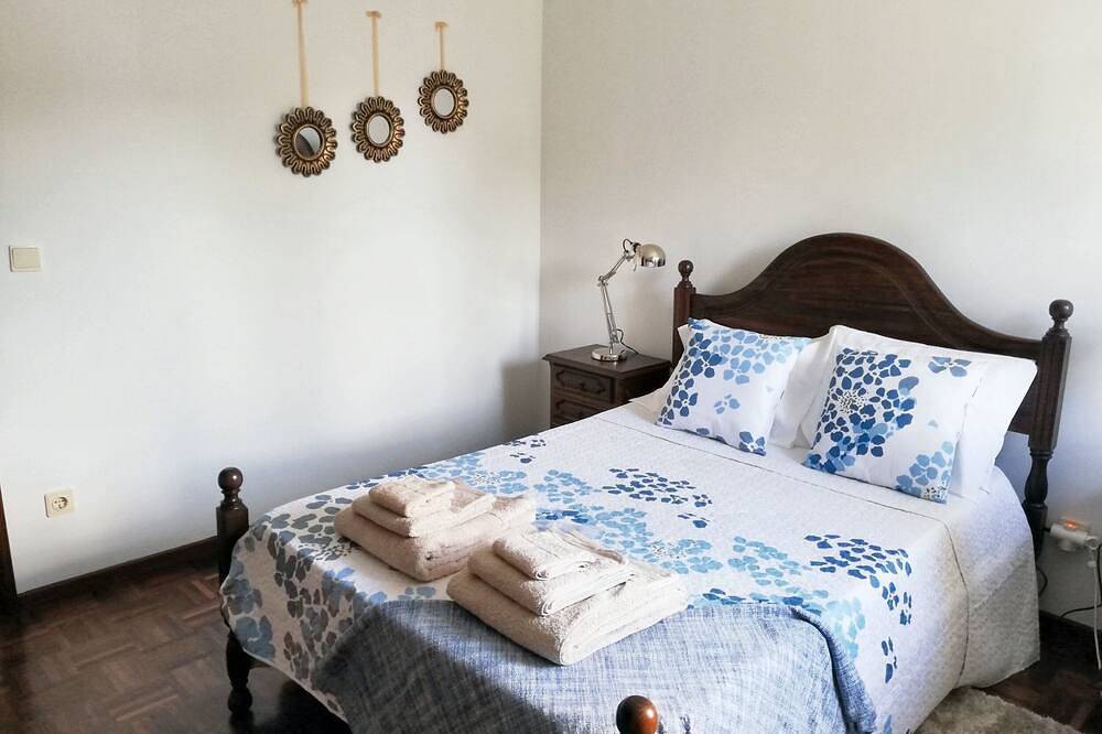 Ganze Wohnung, Homerez - Wohnung mit Bergblick in Eiriz – 65 m² – Terrasse in Baião, Douro-Tal