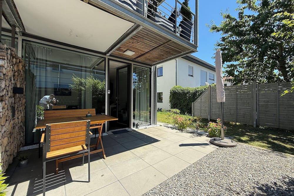 Ganze Wohnung, Modernes See und Mehr Apartment 3 mit überdachter Terrasse und Gartenblick in Stetten, Region Bodensee-Oberschwaben