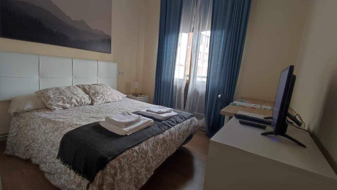 Fliphouse Rooms Pensión⭐ in Bilbao, Biscaye