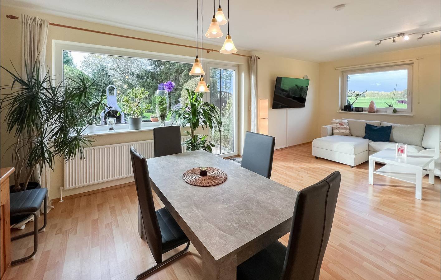 140 qm Wohnung mit Parkplatz & Internet - Nähe Norgaardholz Strand in Steinberg, Schleswig-Flensburg