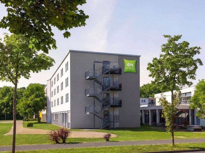 Hotel para 2 personas, con jardín - 1