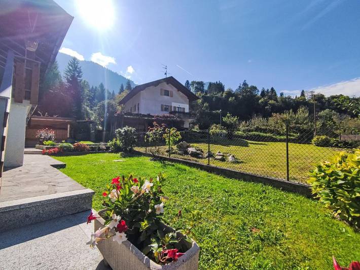 Appartamento per 6 persone, con balcone in Tione di Trento